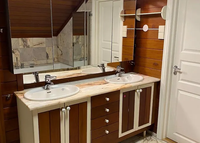 Family-friendly In - Holmenkollen Dom wakacyjny Oslo